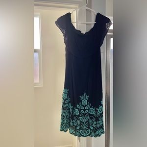 Women’s wrangler dress size M